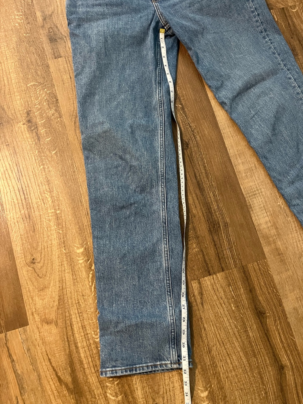 Abercrombie & Fitch Mid Rise 90s Straight Jean - Medium Tinted - Picture 10 of 10